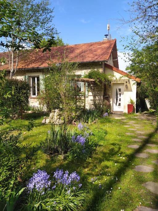 Gite Les Lilas La Genevraye Exteriér fotografie